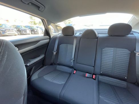 Used 2025 Kia K5 LXS FWD image 39