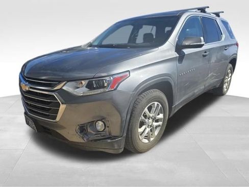 Used 2018 Chevrolet Traverse LT AWD/4WD image 2