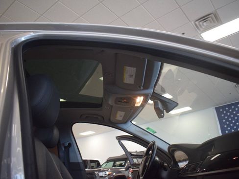 Used 2014 BMW 528i Sedan RWD image 44
