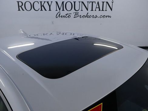 Used 2021 Acura TLX SH-AWD image 12