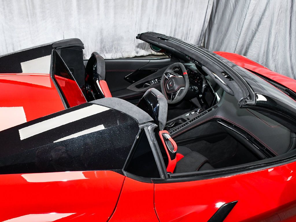 Used 2024 Chevrolet Corvette Stingray Premium Conv w/ Z51 Performance Package RWD image 76