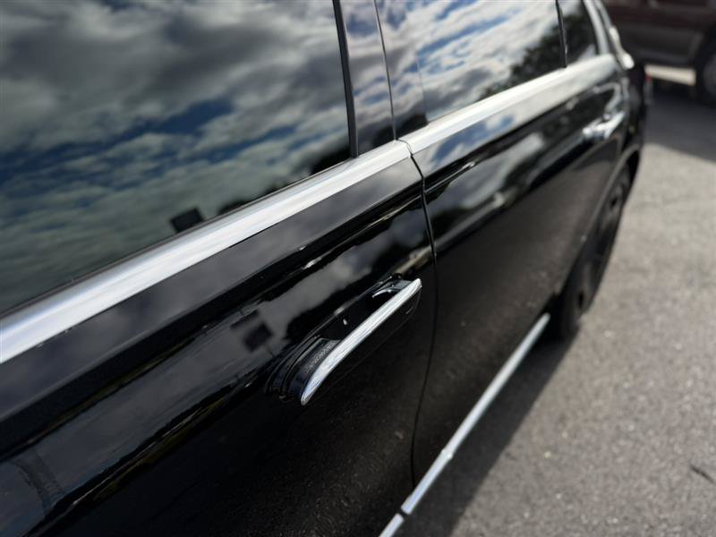 Used 2022 Mercedes-Benz S 580 4MATIC Sedan w/ Rear Seat Package image 14