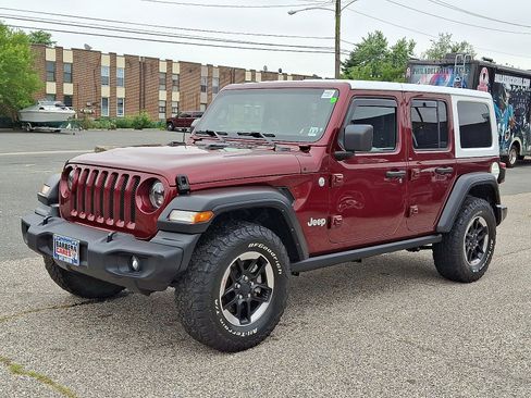 Used 2021 Jeep Wrangler Islander image 3