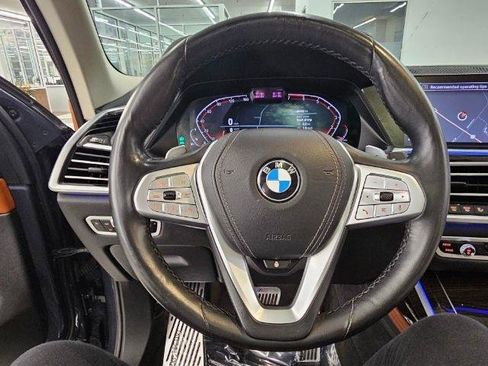 Used 2019 BMW X7 xDrive50i w/ Premium Package AWD/4WD image 10