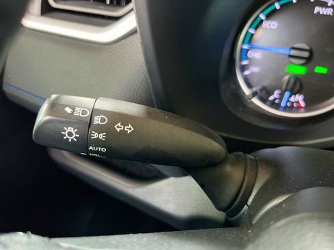 Used 2022 Toyota RAV4 SE w/ Convenience Package AWD/4WD image 53