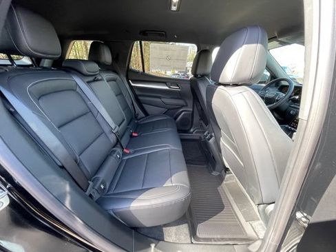 New 2026 GMC Terrain Elevation w/ Elevation Premium Package FWD image 25