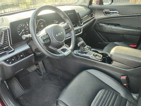 Certified 2024 Kia Sportage SX FWD image 18
