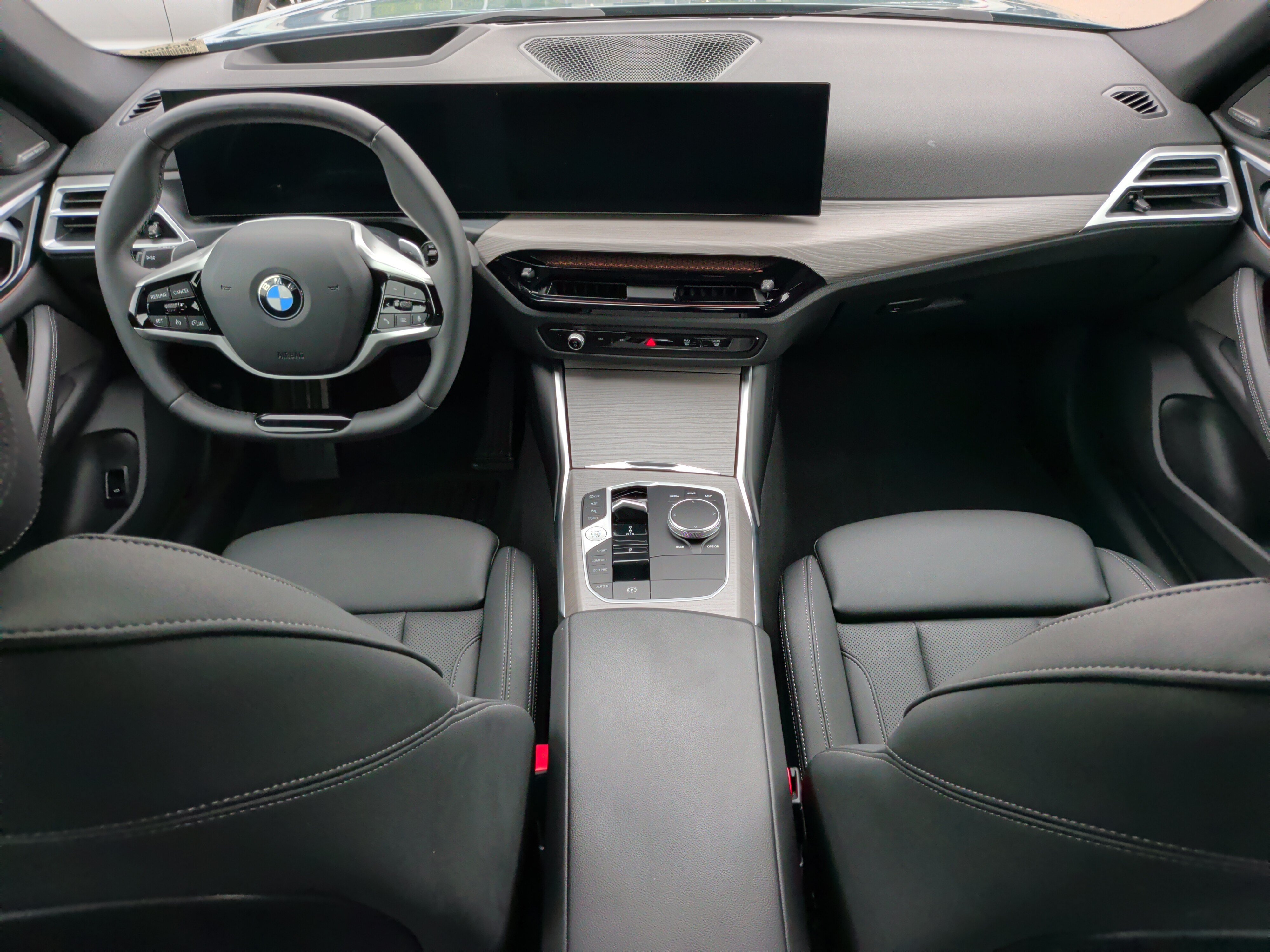 Certified 2026 BMW 430i w/ Premium Package RWD image 31