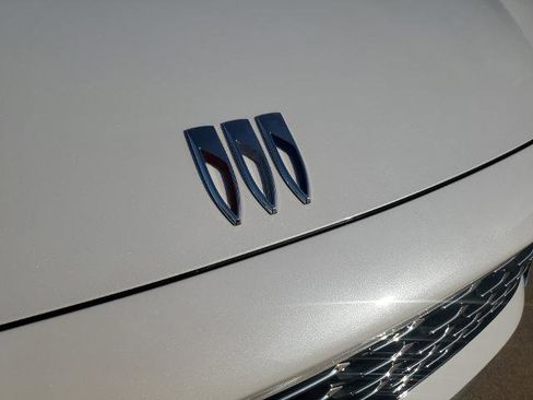 New 2026 Buick Envision Avenir image 38