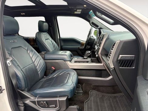 Used 2018 Ford F150 Limited w/ Trailer Tow Package image 10