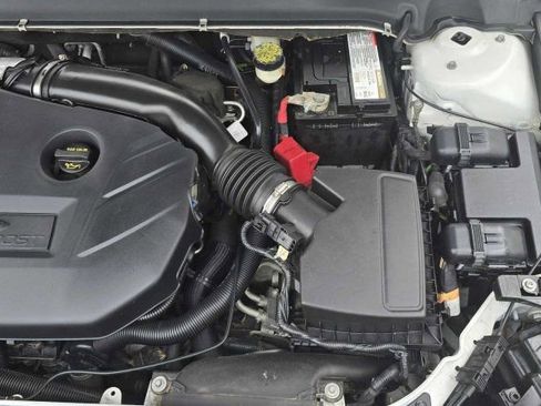 Used 2013 Ford Fusion SE image 36