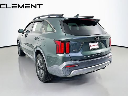 Used 2021 Kia Sorento SX Prestige image 8