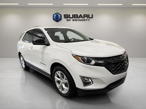 Used 2020 Chevrolet Equinox LT FWD image 7
