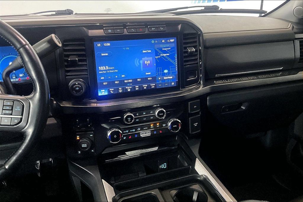 Used 2024 Ford F250 Lariat w/ Lariat Ultimate Package AWD/4WD image 5
