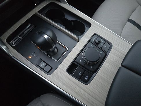 Certified 2025 MAZDA CX-70 3.3 Turbo w/ Premium Package image 23