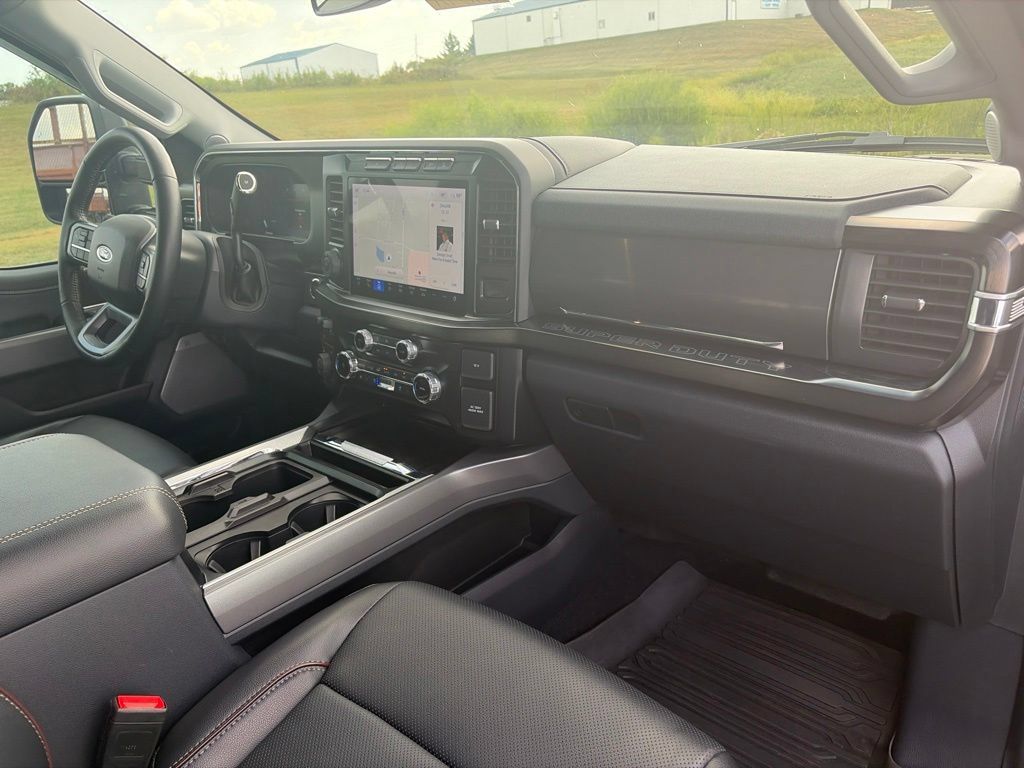 Used 2023 Ford F350 Lariat w/ Lariat Ultimate Package AWD/4WD image 11