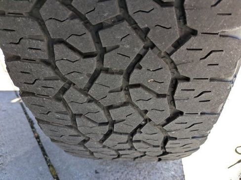 Used 2023 GMC Sierra 3500 Denali w/ Denali Ultimate Package image 12