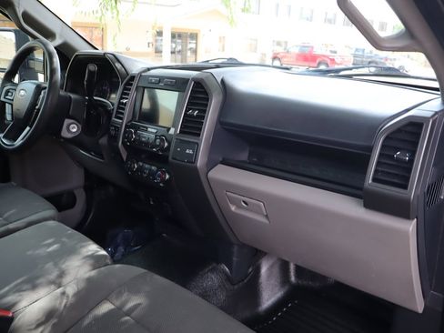 Used 2022 Ford F250 XL w/ STX Appearance Package AWD/4WD image 16