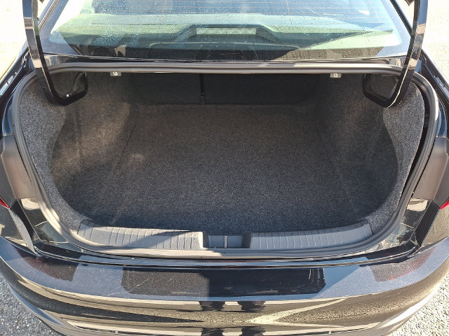 Used 2025 Volkswagen Jetta S FWD image 29