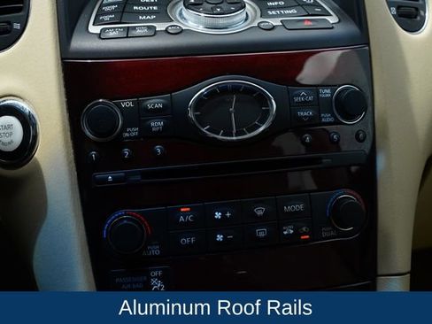 Used 2017 INFINITI QX50 AWD w/ Deluxe Touring Package image 25