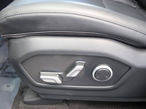 Used 2026 Hyundai Santa Fe SEL AWD/4WD image 57