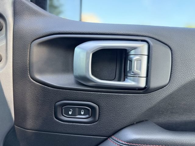 Used 2020 Jeep Gladiator Rubicon AWD/4WD image 29