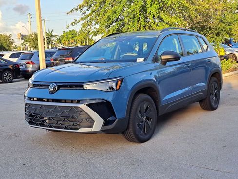 New 2026 Volkswagen Taos S FWD image 3