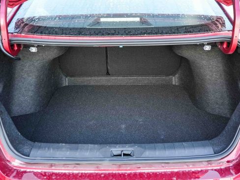 New 2026 Nissan Sentra SR w/ Floor Mat Package image 13