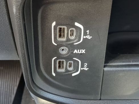 Used 2024 RAM 2500 Big Horn w/ Bed Utility Group image 52