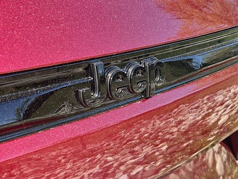 New 2026 Jeep Grand Cherokee Altitude AWD/4WD image 6