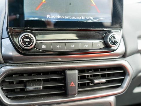 Used 2022 Ford EcoSport SE image 22