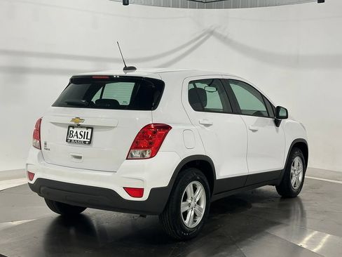 Used 2019 Chevrolet Trax LS FWD image 11