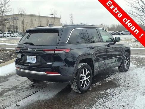 Certified 2024 Jeep Grand Cherokee Limited image 4