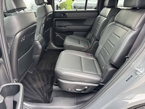 Certified 2024 Hyundai Santa Fe Calligraphy AWD/4WD image 23