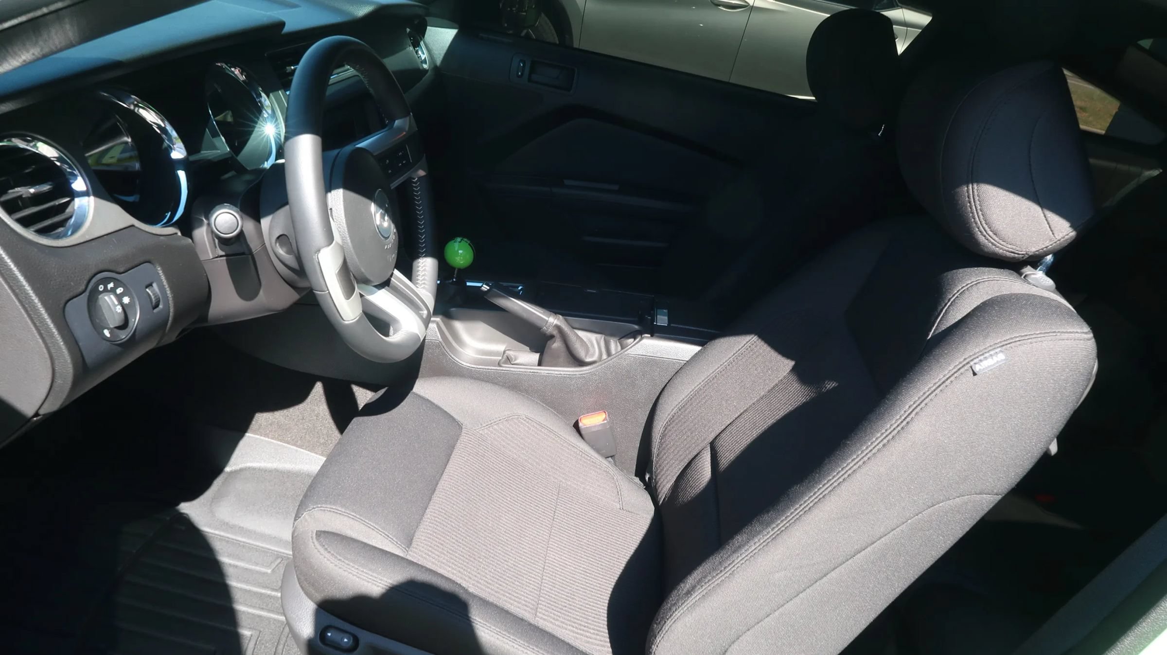 Used 2013 Ford Mustang GT w/ GT Track Pkg RWD image 17