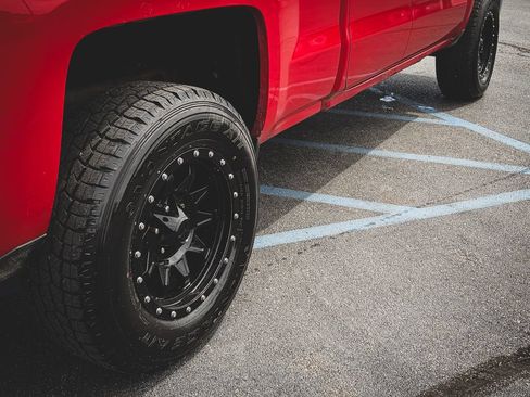Used 2014 Chevrolet Silverado 1500 LT w/ All Star Edition AWD/4WD image 33
