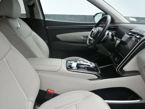 Used 2023 Hyundai Tucson Limited AWD/4WD image 13