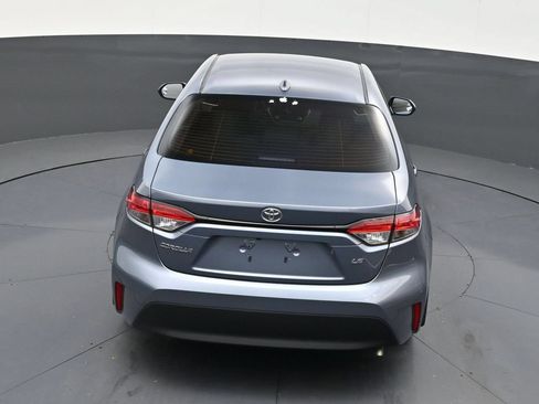 Used 2025 Toyota Corolla LE FWD image 14