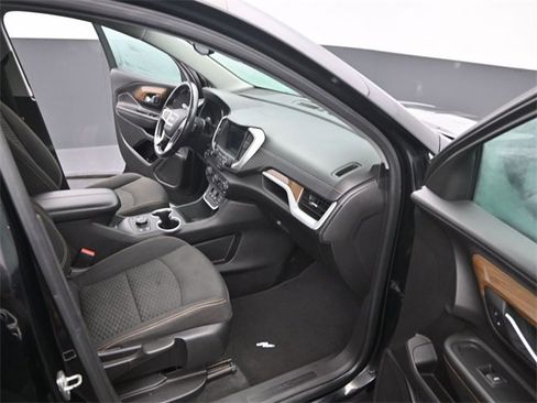 Used 2018 GMC Terrain SLE w/ Infotainment Package I image 17