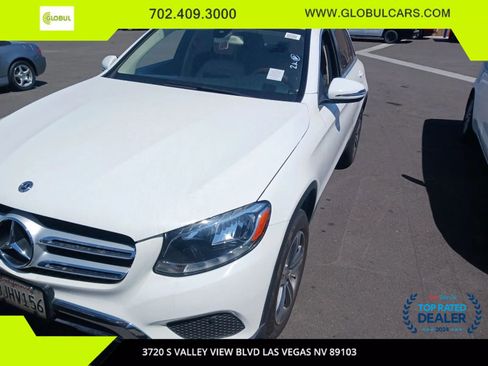 Used 2019 Mercedes-Benz GLC 300 image 1