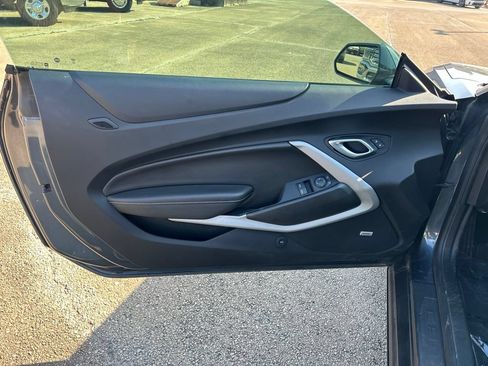 Used 2022 Chevrolet Camaro LT w/ RS Package RWD image 4