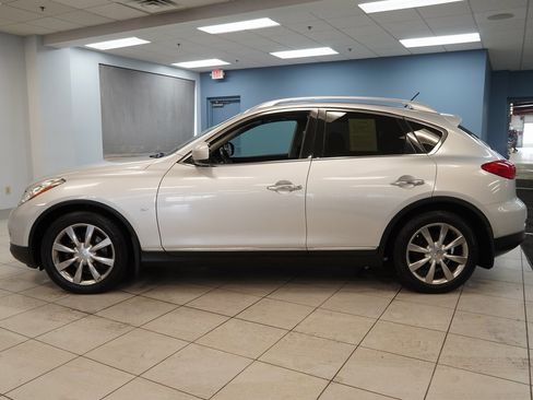 Used 2015 INFINITI QX50 AWD image 2
