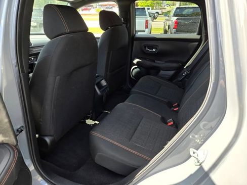 Used 2024 Honda HR-V Sport image 11