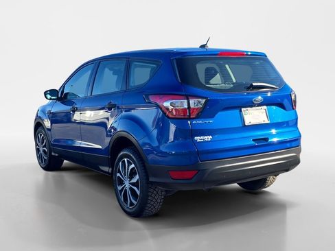 Used 2017 Ford Escape S image 3