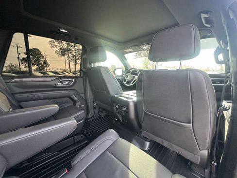 Used 2023 Chevrolet Tahoe Z71 w/ Luxury Package image 33