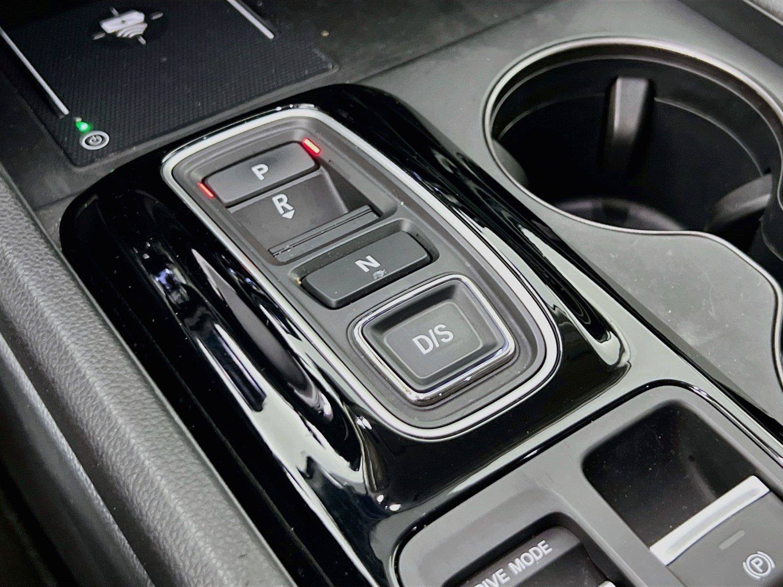 Used 2024 Honda Pilot EX-L image 16