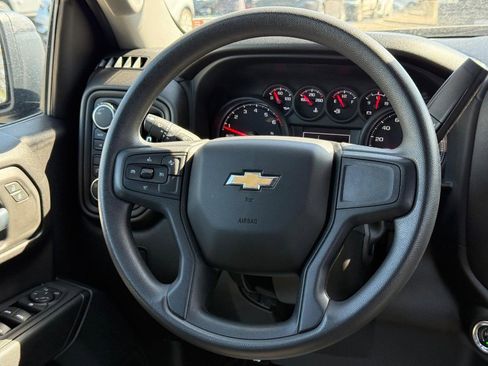 Certified 2023 Chevrolet Silverado 1500 Custom image 12