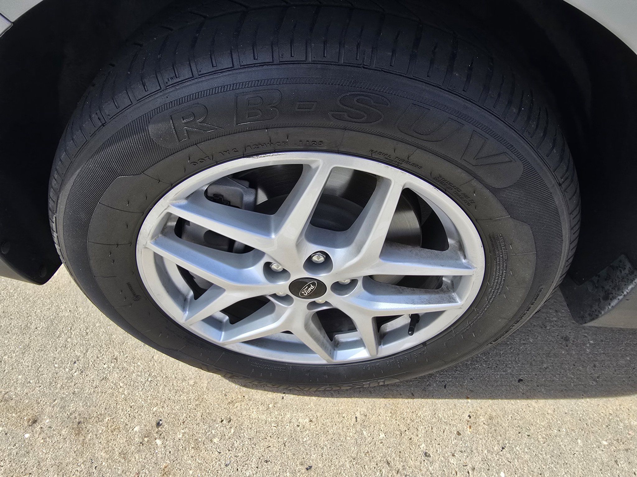 Used 2024 Ford Edge SEL AWD/4WD image 10