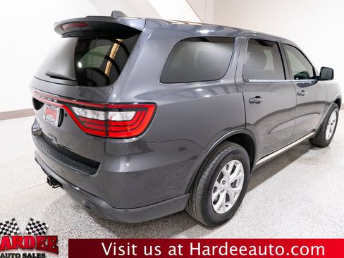 Used 2023 Dodge Durango AWD image 5