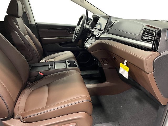 New 2027 Honda Odyssey Touring image 28